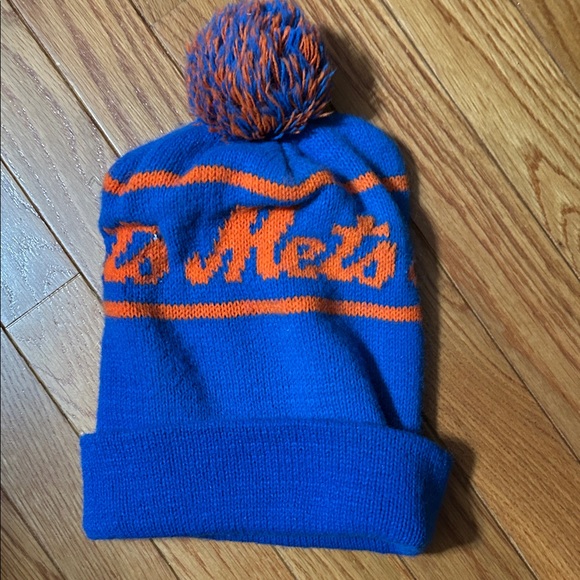 New York Mets - Adult Knit Pom Pom Beanie Hat in Blue and Orange - Picture 2 of 3